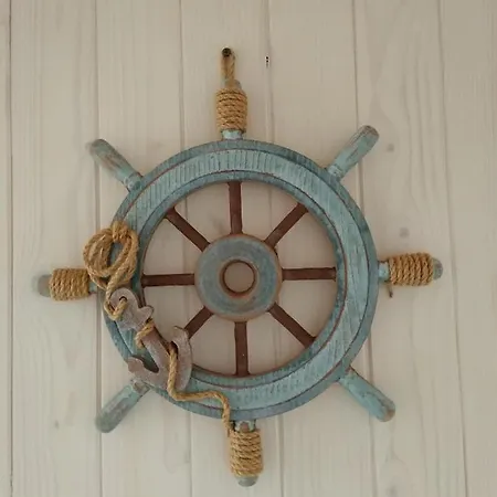 Zeglarska Przystan Holiday home *