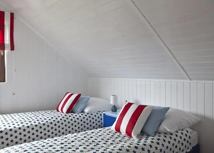 Zeglarska Przystan بيت للعطل