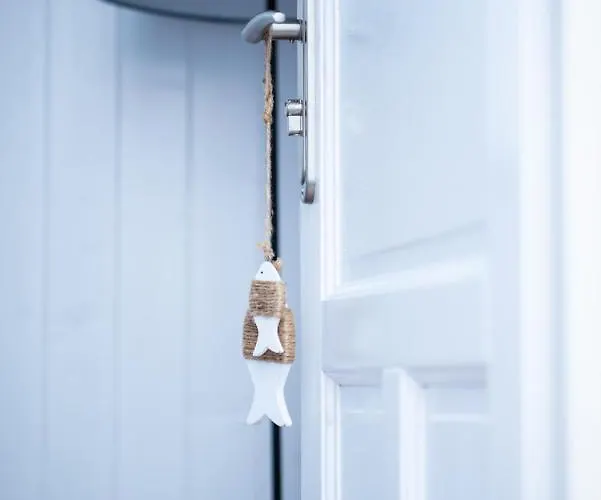 Zeglarska Przystan بيت للعطل